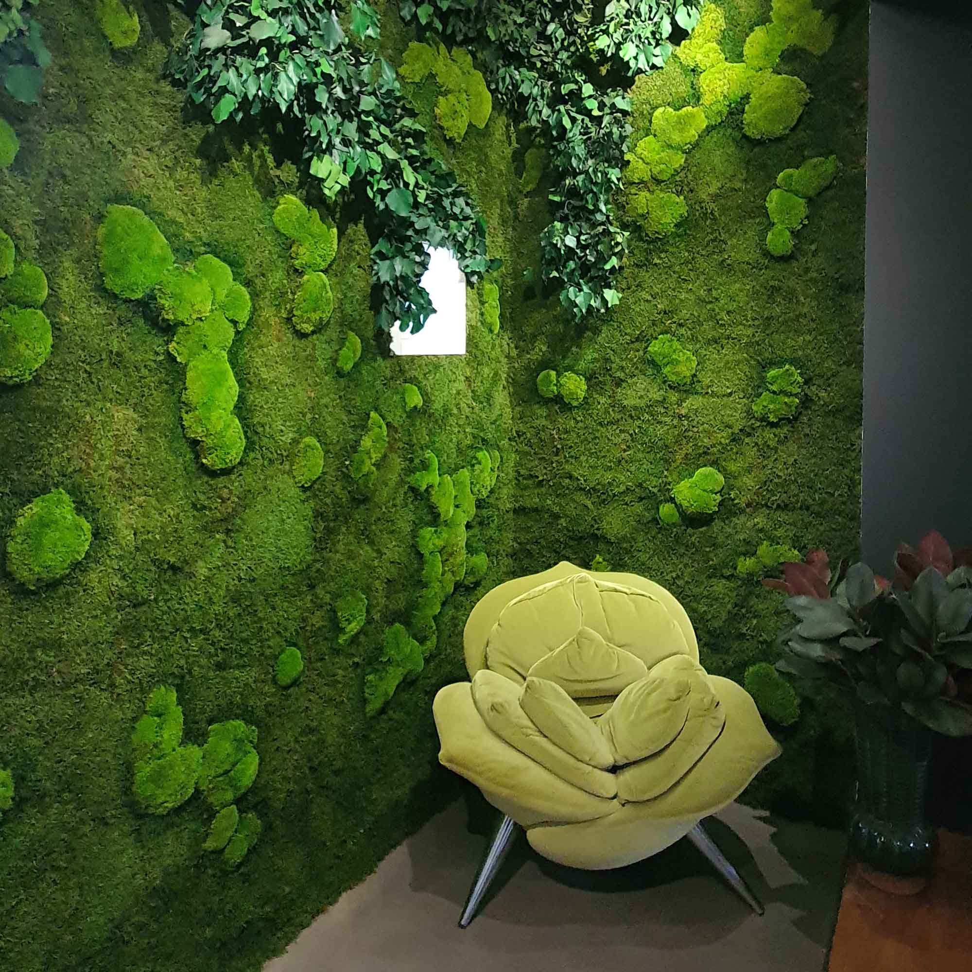 GIARDINI VERTICALI STABILIZZATI PER UNA CASA GREEN - Milano Design